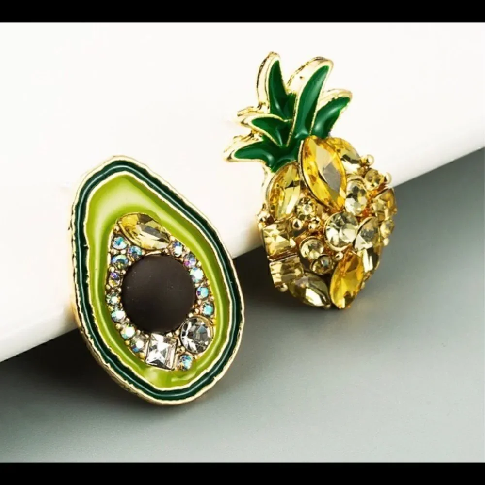 Betsey Johnson 🍍betsey johnson